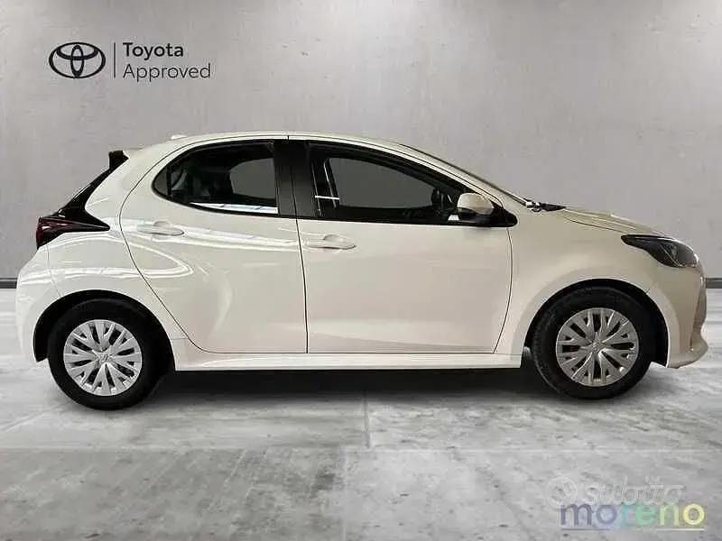Usata Toyota Yaris Active 2023 Bianco Utilitaria