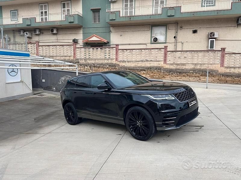 Usata Land Rover Range Rover Velar R-Dynamic 240 CV (176 kW) 2017 Nero SUV
