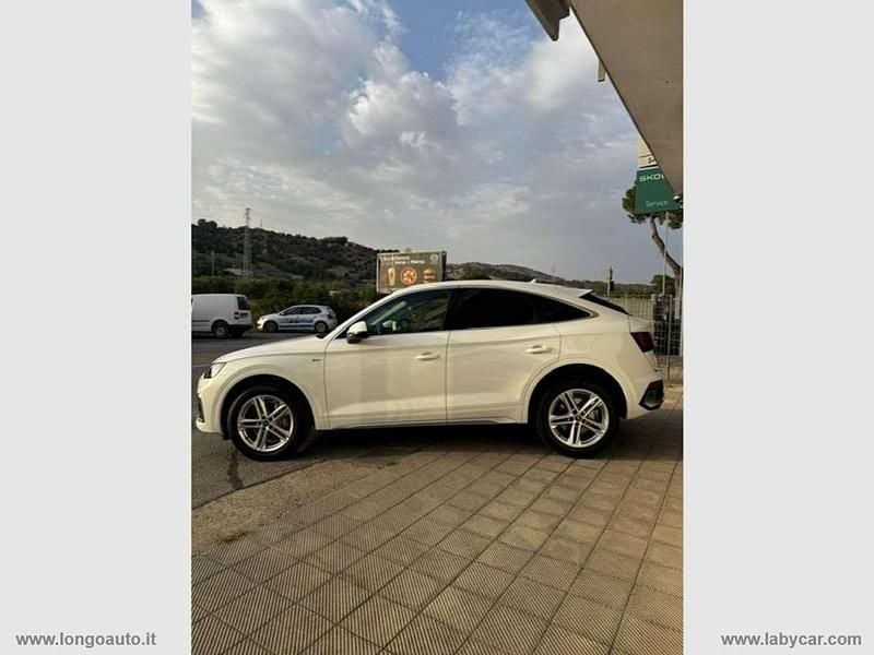 Usata Audi Q5 Sportback S-Line 204 CV (150 kW) 2022 Bianco ibis SUV