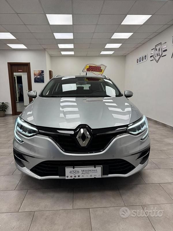 Usata Renault Mégane GrandTour Techno 115 CV (84 kW) 2022 Grigio Station wagon