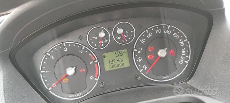 Usata Ford Fiesta 2008 Grigio Utilitaria