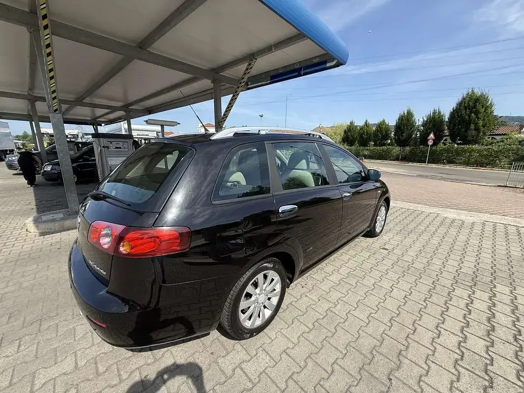 Usata Fiat Croma Dynamic 120 CV (88 kW) 2006 Station wagon