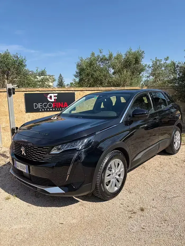 Usata Peugeot 3008 Active 131 CV (96 kW) 2022 Nero SUV