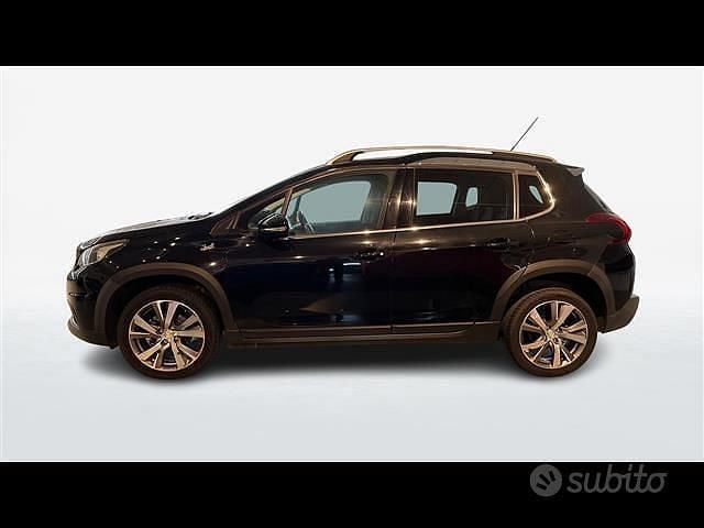 Usata Peugeot 2008 Allure 100 CV (73 kW) 2017 Nero SUV