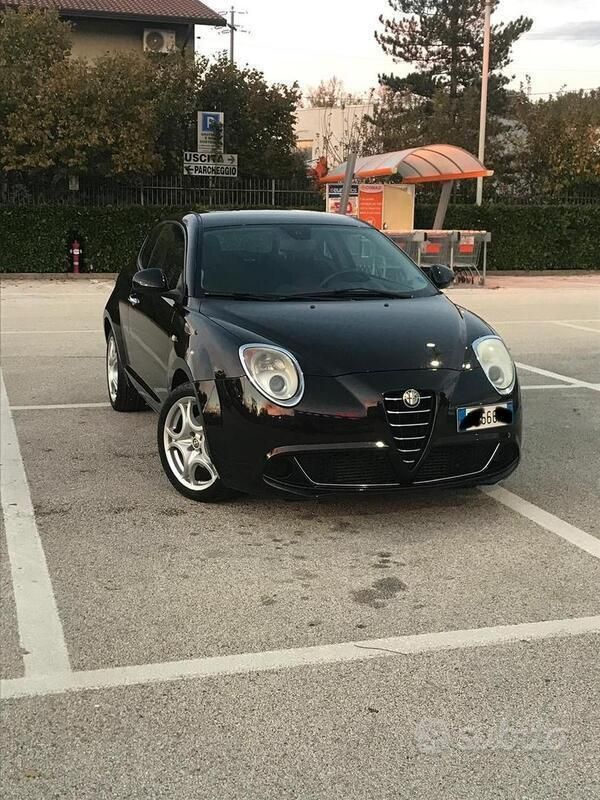 Nero Usata 2009 Alfa Romeo MiTo Due volumi | 3500 € (Cara) - Immagine 1/1