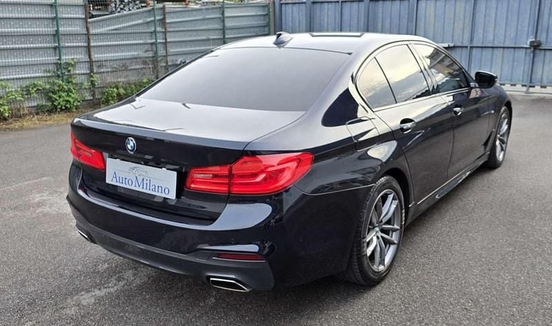 Usata BMW 530 M Sport 249 CV (183 kW) 2017 Blu/azzurro Berlina