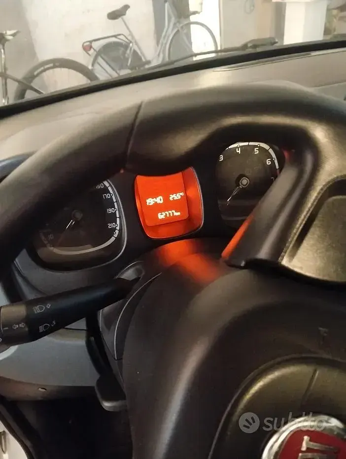 Usata Fiat Panda Easy 69 CV (50 kW) 2018 Bianco Utilitaria