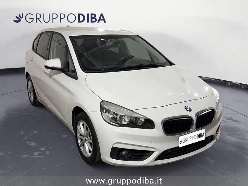Usata BMW 216 Active Tourer Advantage 116 CV (85 kW) 2017 Bianco Monovolume