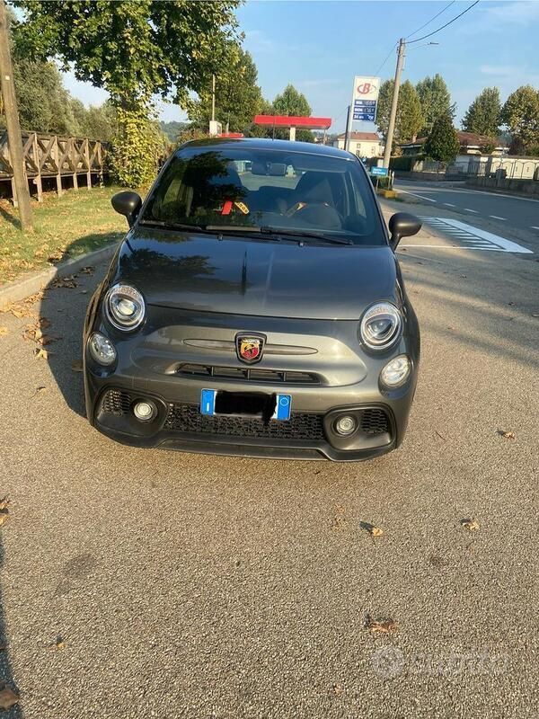 Usata Abarth 595 Competizione 180 CV (132 kW) 2016 Grigio Utilitaria