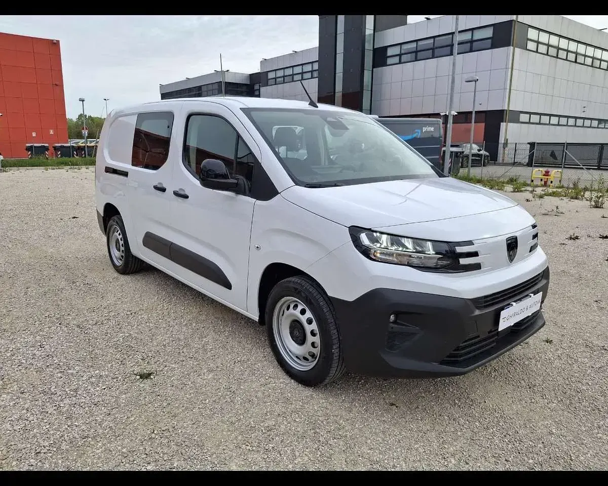 Nuova Peugeot Partner 131 CV (96 kW) 2026 Bianco Monovolume