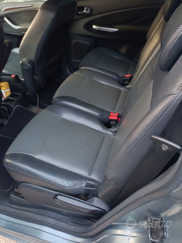 Usata Ford Galaxy 140 CV (102 kW) 2007 Grigio Monovolume