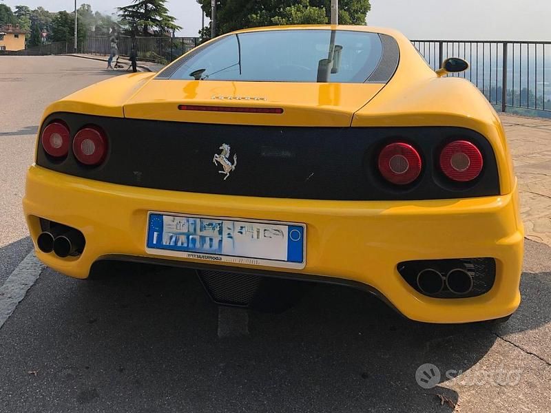 Usata Ferrari 360 2002 Giallo Coupé
