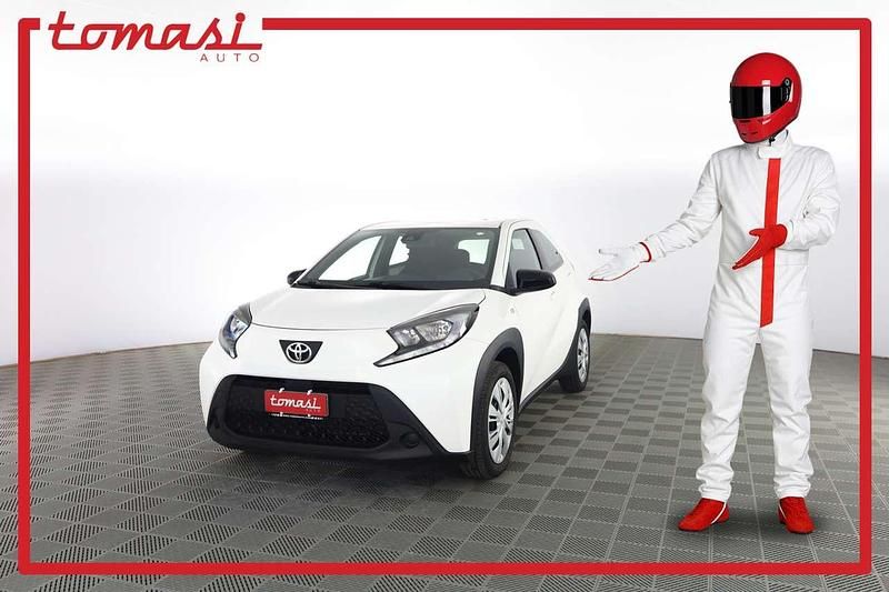 Usata Toyota Aygo X Active 72 CV (52 kW) 2025 Super white SUV