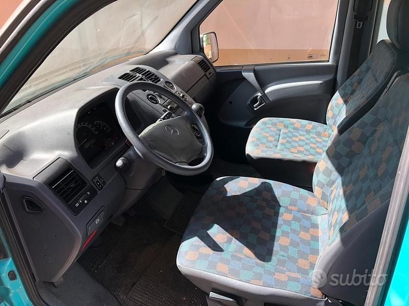 Usata Mercedes Vito 2002 Blu Furgone