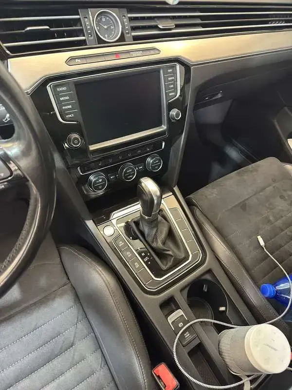 Usata VW Passat Highline 190 CV (139 kW) 2016 Argento Station wagon
