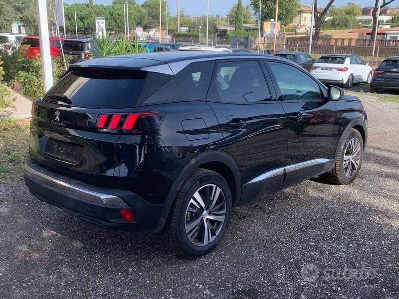 Usata Peugeot 3008 Allure 131 CV (96 kW) 2023 Nero Station wagon