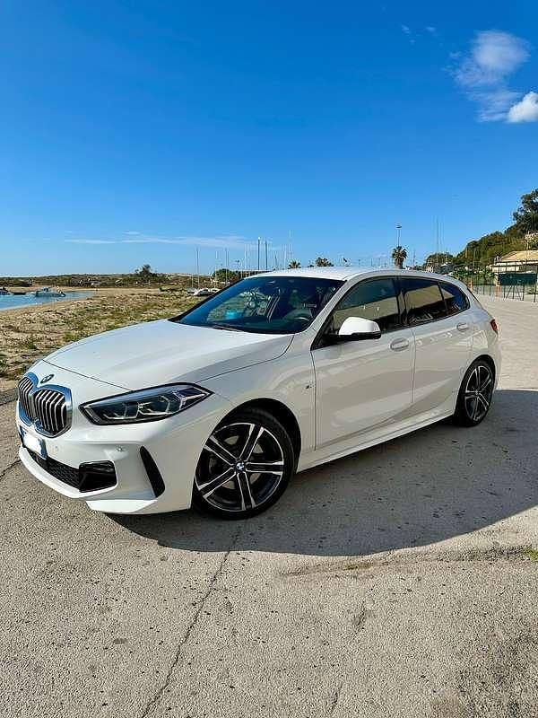 Usata 2021 BMW 116 M Sport Utilitaria | 21.500 € (Buon prezzo) - Immagine 1/4