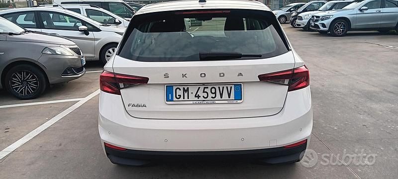 Usata Skoda Fabia Ambition 80 CV (58 kW) 2023 Bianco Utilitaria