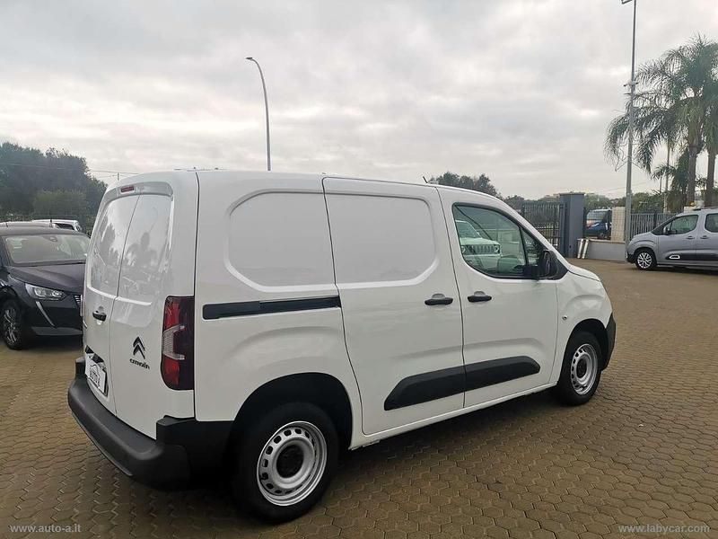 Usata Citroën Berlingo PureTech 110 CV (80 kW) 2022 Bianco Monovolume