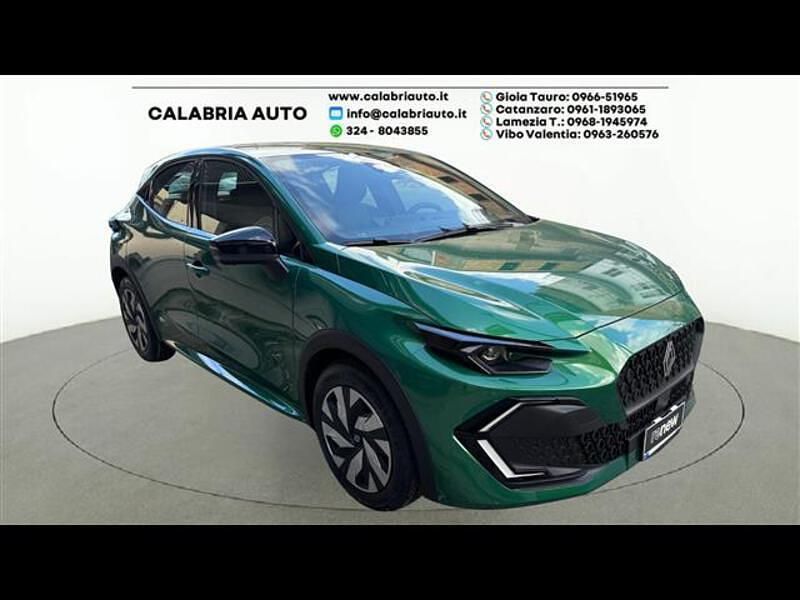 Nuova Renault Clio V Evolution 115 CV (84 kW) 2026 Verde scuro