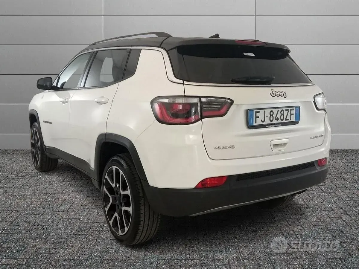 Usata Jeep Compass Opening Edition 140 CV (102 kW) 2017 Bianco SUV