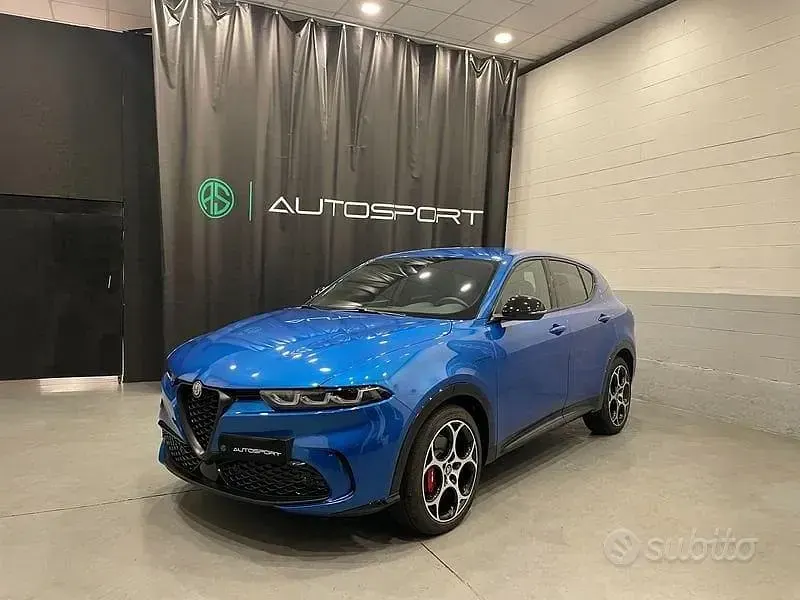 Usado Alfa Romeo Tonale Veloce 131 CV (96 kW) 2024 Azul SUV