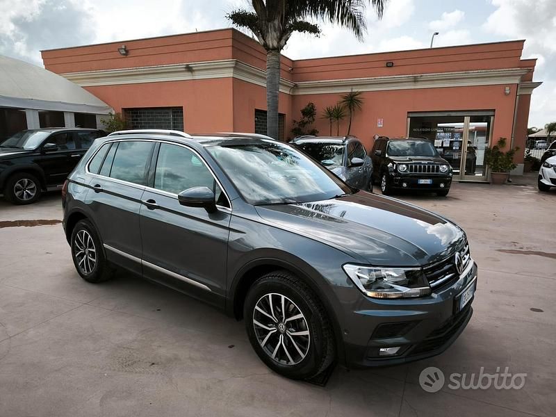 Usata VW Tiguan Business 150 CV (110 kW) 2020 Grigio SUV