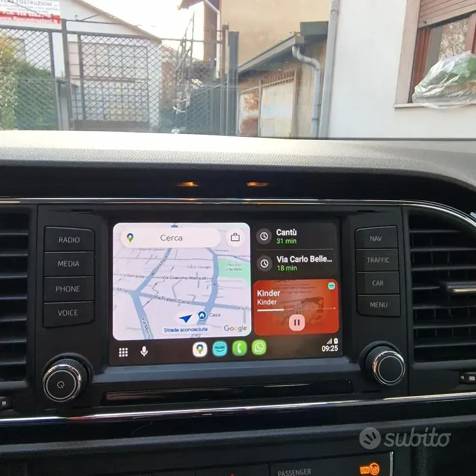 Usata Seat Leon Style 110 CV (80 kW) 2017 Grigio Berlina