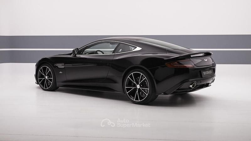 Usata Aston Martin Vanquish 574 CV (422 kW) 2013 Nero metallizzato Coupé
