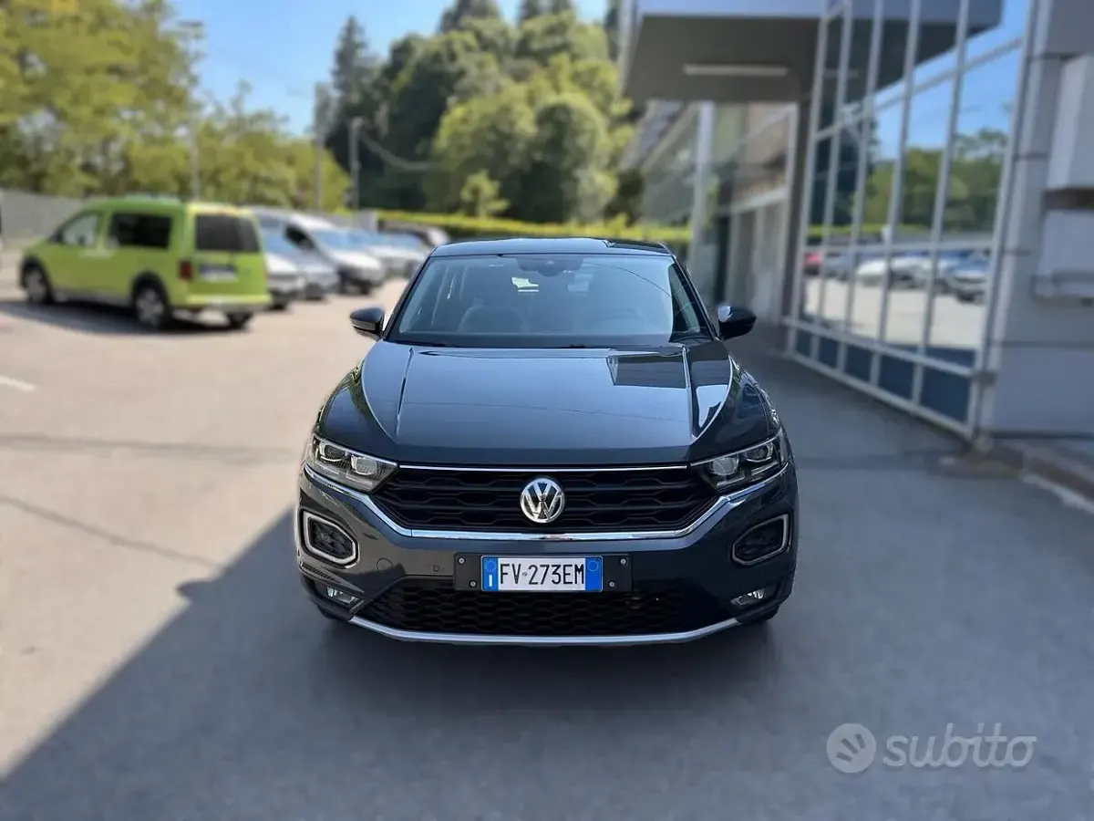 Usata VW T-Roc Advance 150 CV (110 kW) 2019 Grigio SUV