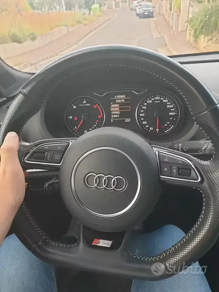 Usata Audi A3 S-Line 110 CV (80 kW) 2015 Grigio Berlina