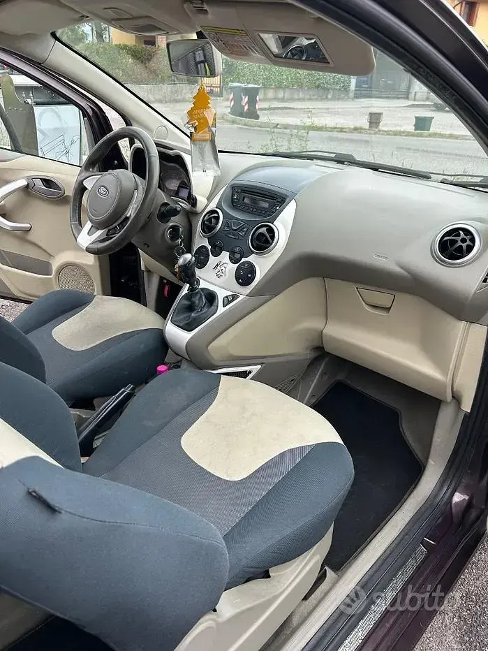 Usata Ford Ka 75 CV (55 kW) 2010 Utilitaria