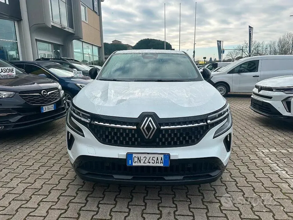 Usata Renault Austral Techno 200 CV (147 kW) 2023 Bianco SUV