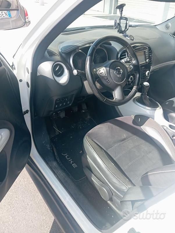 Usata Nissan Juke 110 CV (80 kW) 2017 Bianco SUV