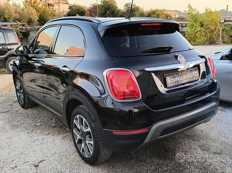 Usata Fiat 500X 140 CV (102 kW) 2016 Nero SUV