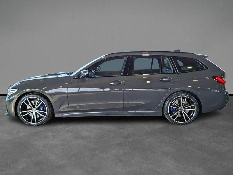 Usata BMW 330 M Sport 286 CV (210 kW) 2022 Grigio / metallizzato Station wagon