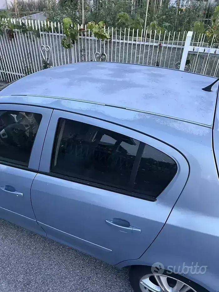 Usata Opel Corsa 81 CV (59 kW) 2007 Bluazzurro Utilitaria