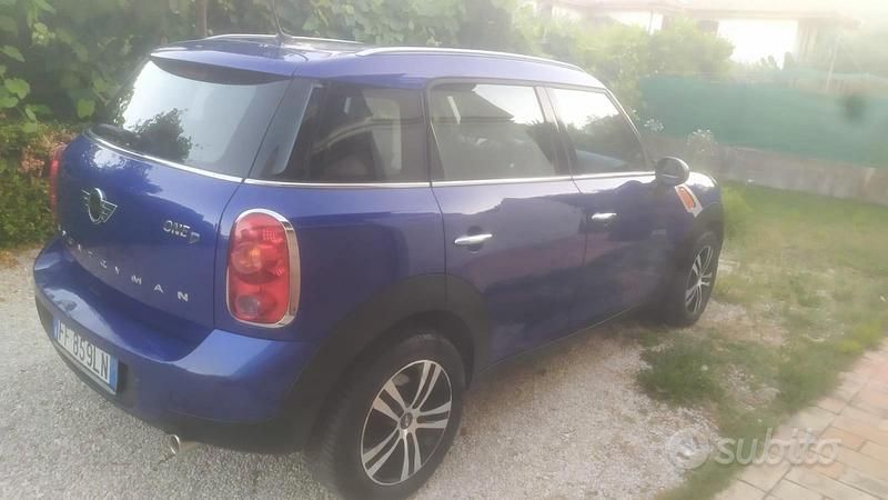 Usata Mini Countryman 98 CV (72 kW) 2016 Blu SUV