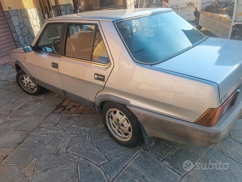 Usata Fiat Regata 1984 Grigio Berlina