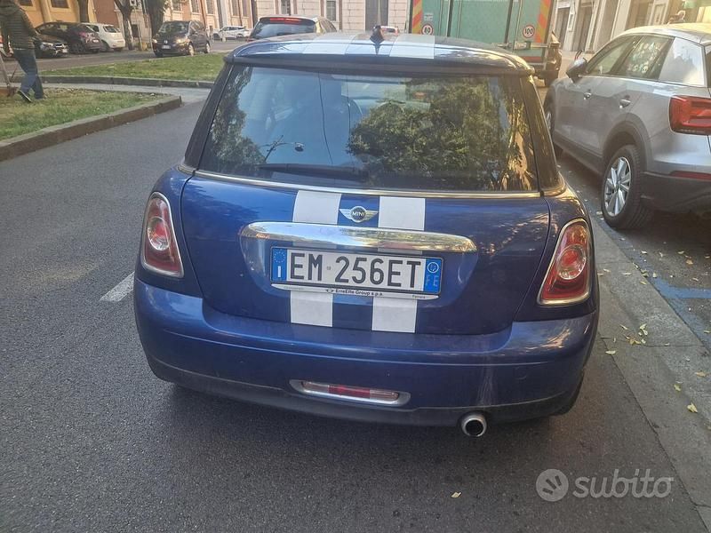 Usata Mini Cooper 135 CV (99 kW) 2012 Blu/azzurro Utilitaria
