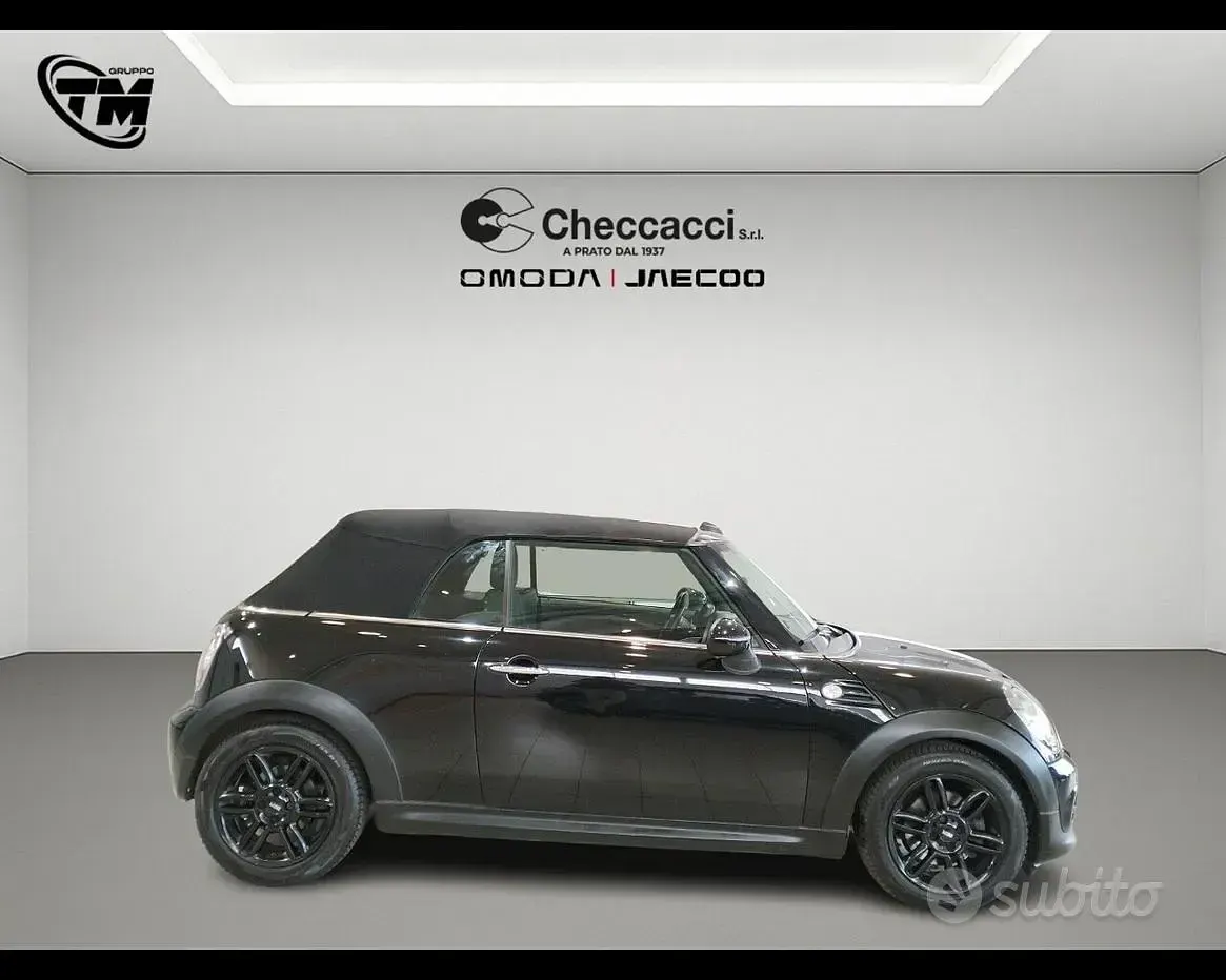 Usata Mini Cooper D Cabriolet 111 CV (81 kW) 2015 Cabrio