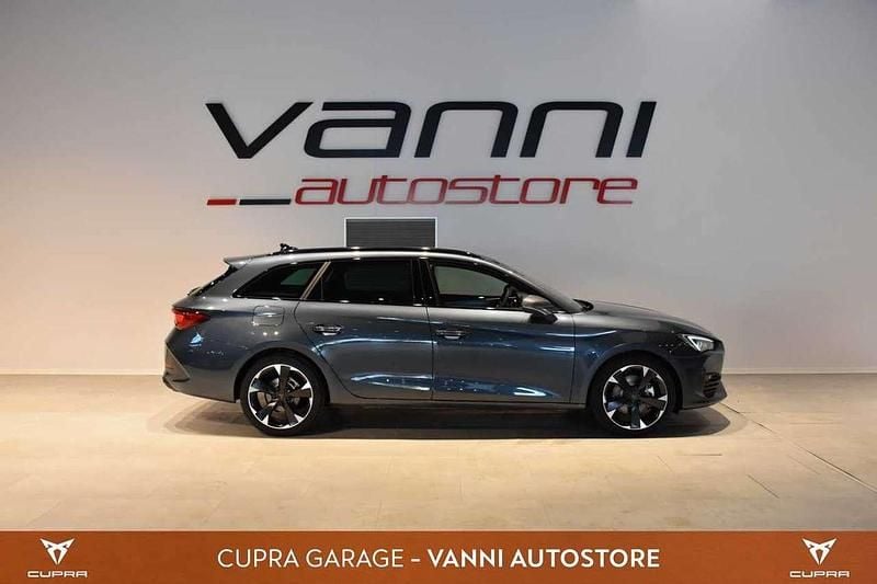 Usata Cupra Leon 150 CV (110 kW) 2024 Grigio Station wagon