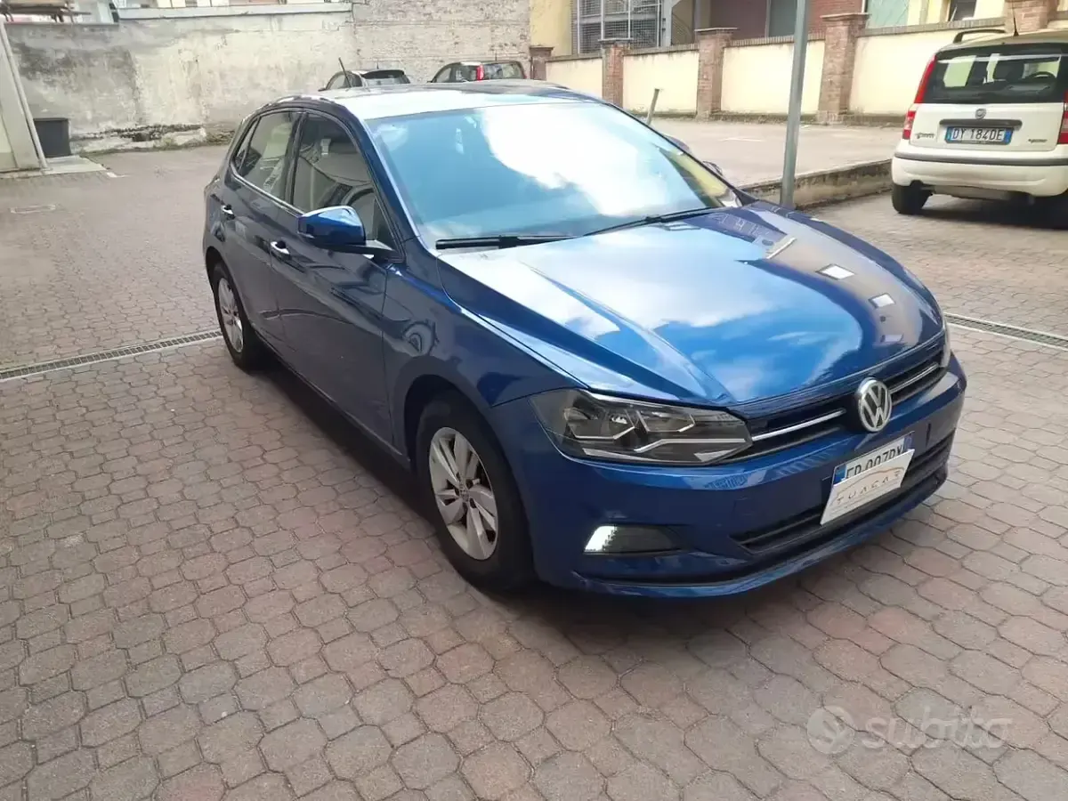 Usata VW Polo 80 CV (58 kW) 2018 Blu Utilitaria