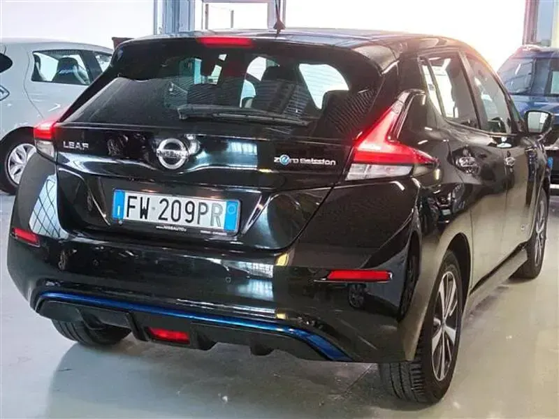 Usata Nissan Leaf N-Connecta 2019 Nero Utilitaria