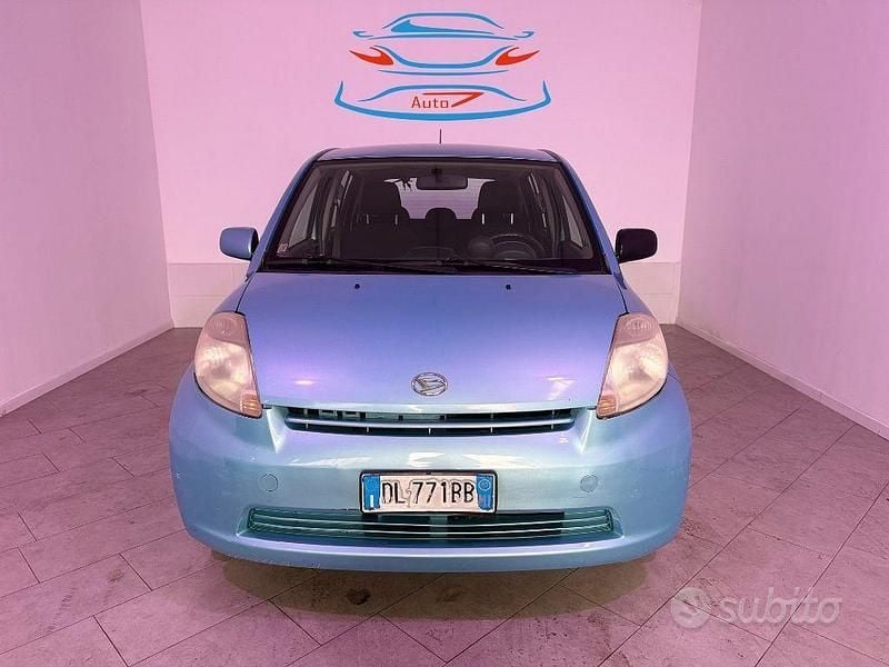 Usata Daihatsu Sirion 87 CV (63 kW) 2007 Blu Utilitaria