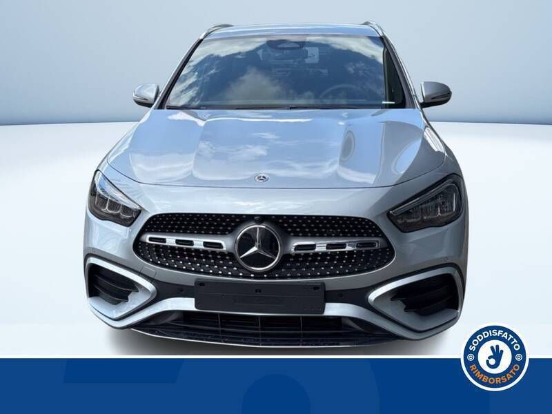 Usata Mercedes GLA200 Advanced Plus 150 CV (110 kW) 2025 Argento metallizzato SUV