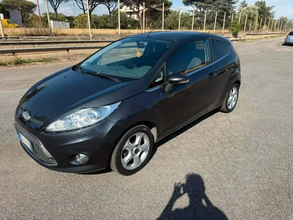 Usata Ford Fiesta Titanium 92 CV (67 kW) 2012 Berlina