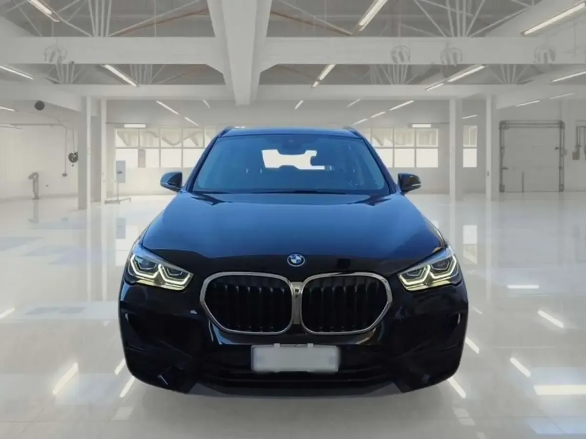 Usata BMW X1 Advantage 125 CV (91 kW) 2022 Nero SUV