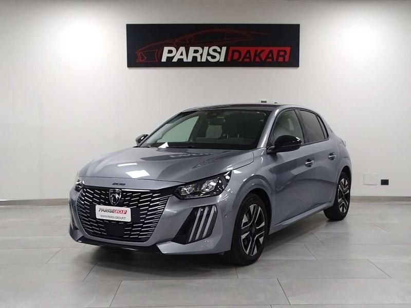 Usata Peugeot 208 Allure 101 CV (74 kW) 2024 Grigio Utilitaria