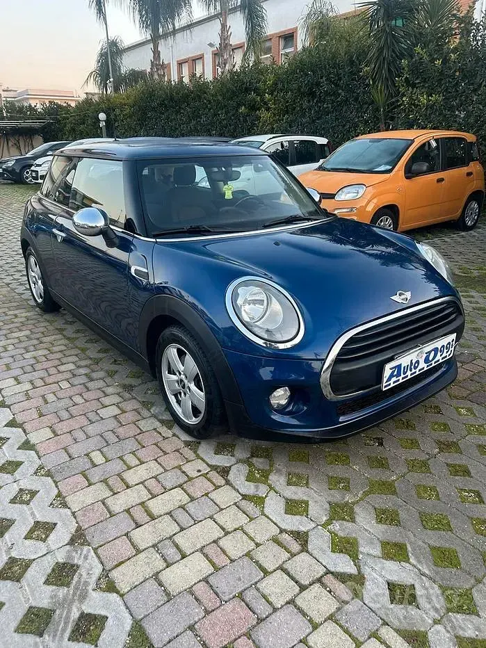 Usata Mini One D 95 CV (69 kW) 2017 Bluazzurro Utilitaria